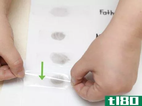 Image titled Make Fingerprint Powder Step 12