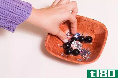 Image titled Make a Pot of Lavender Potpourri Step 5