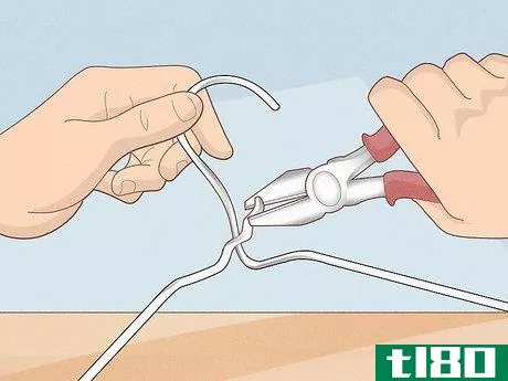 Image titled Make a TV Antenna with a Coat Hanger Step 2