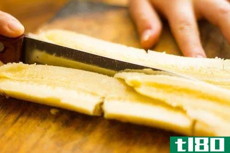 如何用水果做香蕉片(make banana splits with fruit)