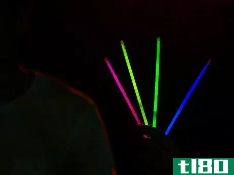 Image titled Make Glow in the Dark Sticks Last Longer Step 4