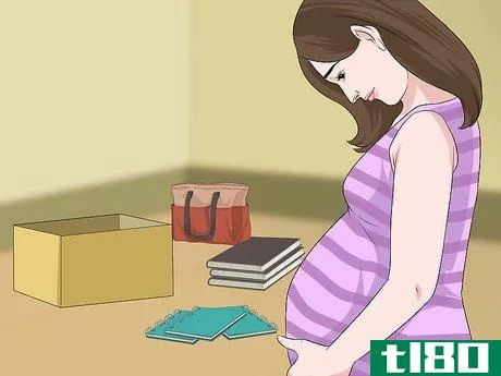 Image titled Lift Objects When Pregnant Step 16