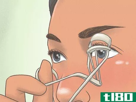 Image titled Make Your Eyelashes Naturally Longer Step 9