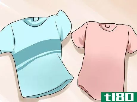 如何用t恤做一件婴儿连体衣(make a baby romper from a t shirt)