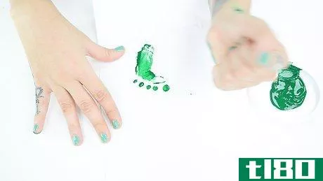 Image titled Make Leprechaun Footprints Step 6