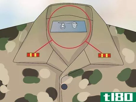 Image titled Properly Align Rank Insignia on Marine Uniforms Step 9