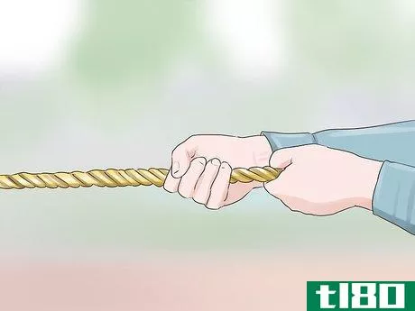 Image titled Pull a Vehicle with a Rope Step 10
