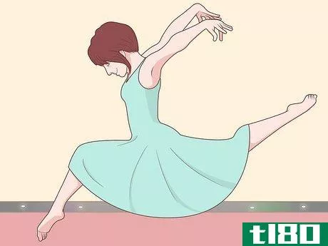 Image titled Become a Contemporary Dancer Step 10