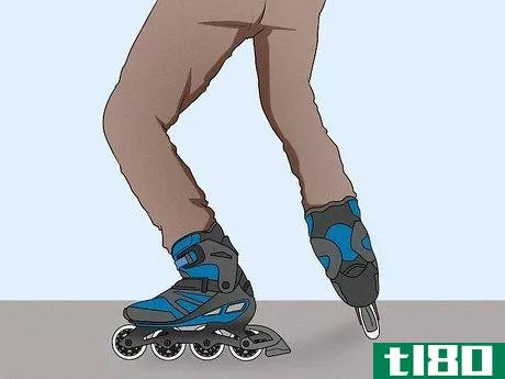 Image titled Turn on Rollerblades Step 14