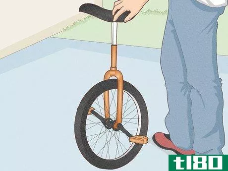 Image titled Ride and Mount a Unicycle Step 1