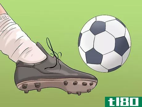 Image titled Avoid Slicing the Soccer Ball Step 6