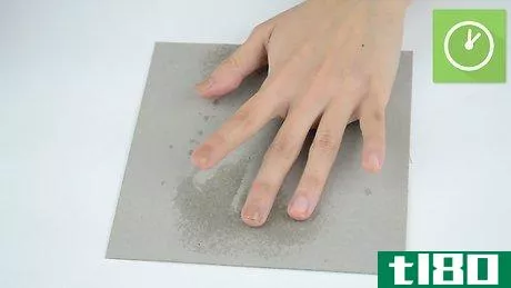 Image titled Apply Spray on Nail Polish Step 9