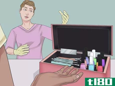 Image titled Avoid Unsanitary Nail Salons Step 6