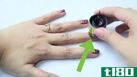 Image titled Apply Magnetic Nail Polish Step 7