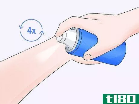 Image titled Apply Sunscreen Spray Step 3