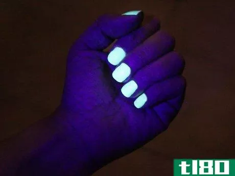 Image titled Activate Glow in the Dark Nail Polish Final