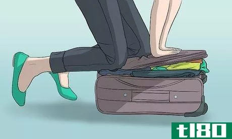 Image titled Avoid Unnecessary Expenses at the Airport Step 11