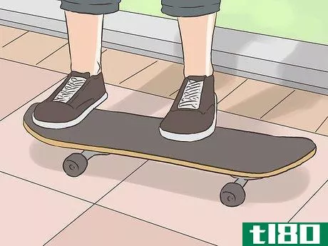 Image titled 180 on a Skateboard Step 3
