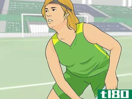 Image titled Be a Better Center Back in Field Hockey Step 4