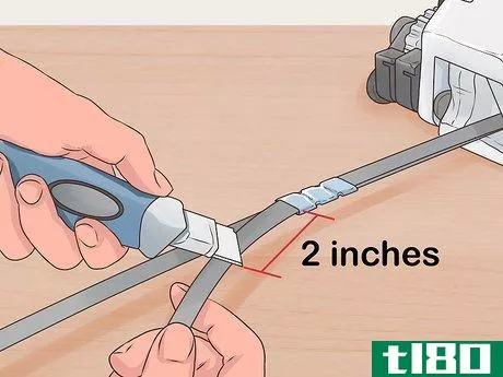 Image titled Use a Uline Strapping Tool Step 15