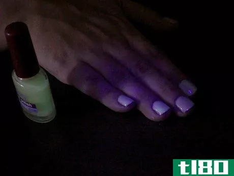 Image titled Activate Glow in the Dark Nail Polish Step 9