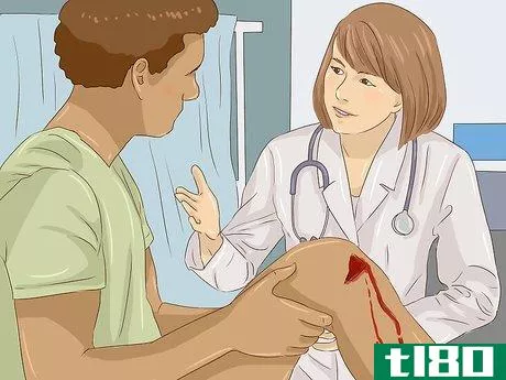 Image titled Treat a Rattlesnake Bite Step 2