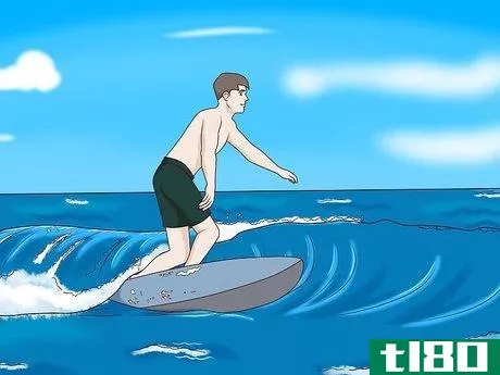 Image titled Spot a Wave While Surfing Step 15