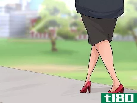 Image titled Train Your 'V Shaped' Walking Style to a Straight Style Step 4