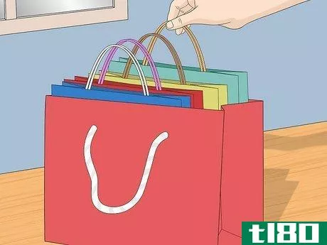 Image titled Store Gift Bags Step 9