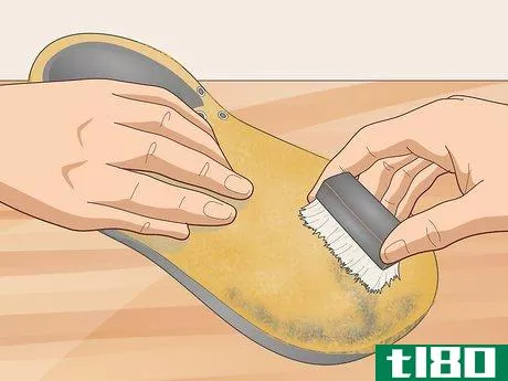 Image titled Clean Felt Shoes Step 9