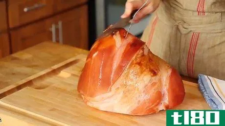 Image titled Carve a Ham Step 3