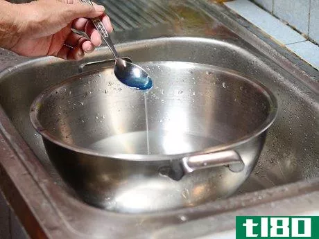 Image titled Clean a Fondue Pot Step 6
