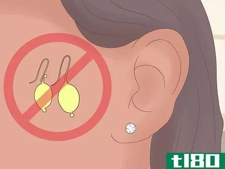 Image titled Heal Stretched Earring Holes Step 11