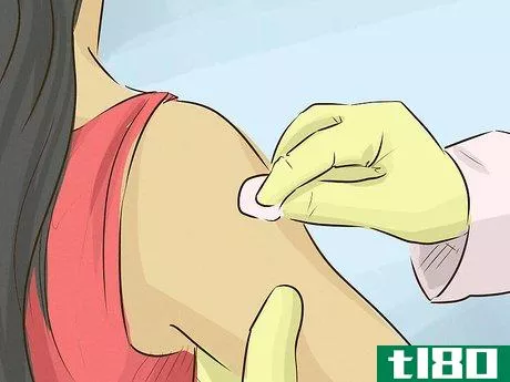 Image titled Give an Intramuscular Injection Step 3