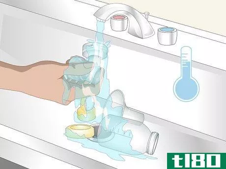 Image titled Clean a Medela Pump Step 2