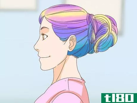 Image titled Chalk Dye Your Hair Step 15
