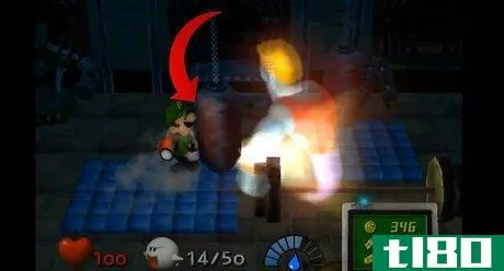 Image titled Defeat Biff Atlas in Luigi's Mansion Step 4