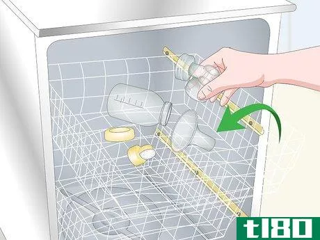 Image titled Clean a Medela Pump Step 7