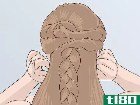 Image titled Do Grecian Hairstyles Step 31