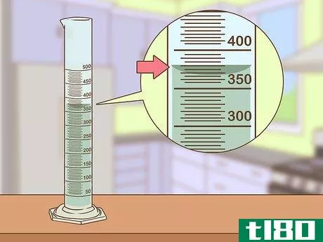 Image titled Find the Volume of an Irregular Object Using a Graduated Cylinder Step 2
