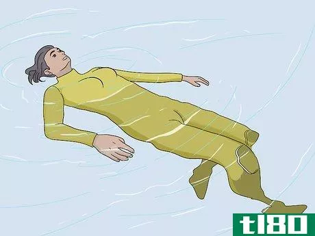 Image titled Improve Your Buoyancy Step 4