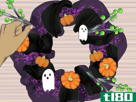 Image titled Make a Halloween Wreath Step 11