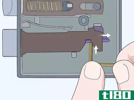 Image titled Pick an Old Skeleton Key Lock Step 3