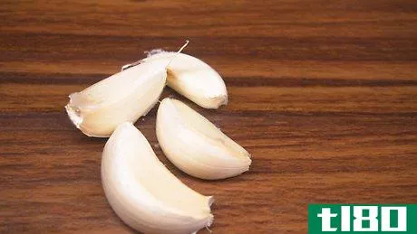 Image titled Peel a Garlic Clove Step 7