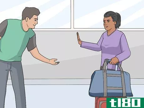 Image titled Prevent Being Pickpocketed Step 18
