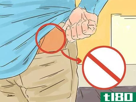 Image titled Protect Yourself Against Pickpockets Step 3