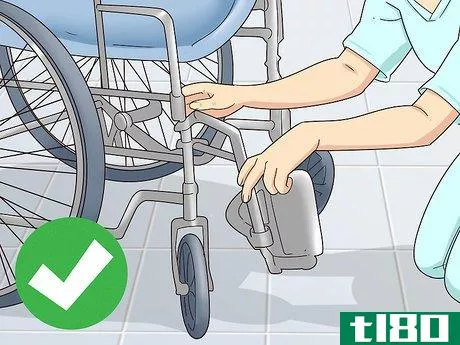 Image titled Safely Transfer a Patient Step 4