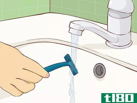 Image titled Shave Using Only a Razor and Water Step 9