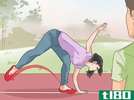 Image titled Teach Cartwheels Step 17