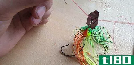 Image titled Tie a Spinnerbait Step 3